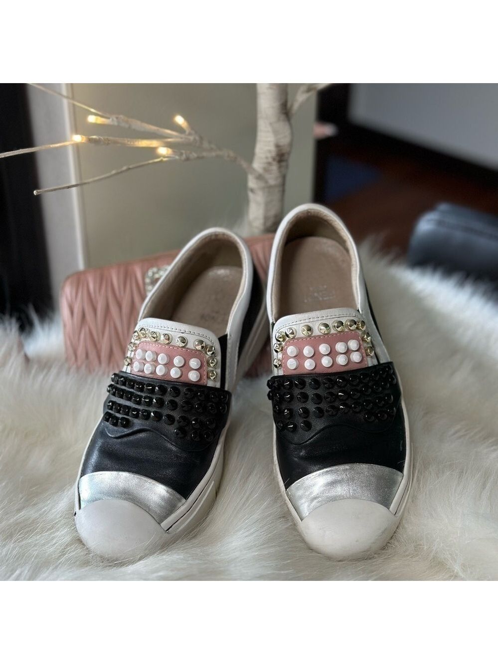 FENDI KARLITO STUDDED LEATHER SLIP ON SNEAKERS WOMENS 37 7 DESIGNER RARE - Picture 2 of 12